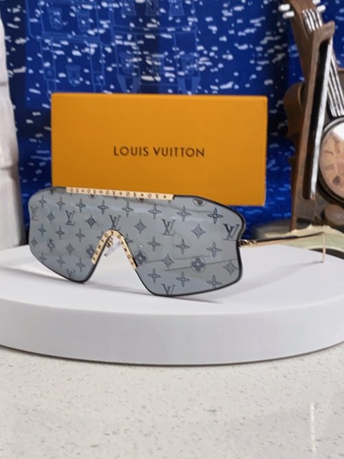 ルイヴィトンサングラス正面デザイン